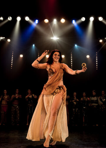 Sabriye Teibilek performing as the Bal Anat Finale dancer in Brussels in 2016. Photograph by J. M. Schneider.
